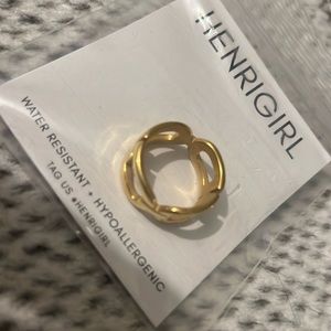 Henrigirl ring size 9